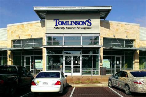 🥳 😱 They’ve even marked down tons of great items 1/2 off to potentially be purchased for donations. . Tomlinsons round rock